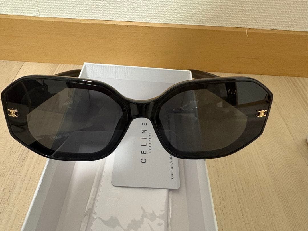 CELINE ブラック オクタゴナル サングラス