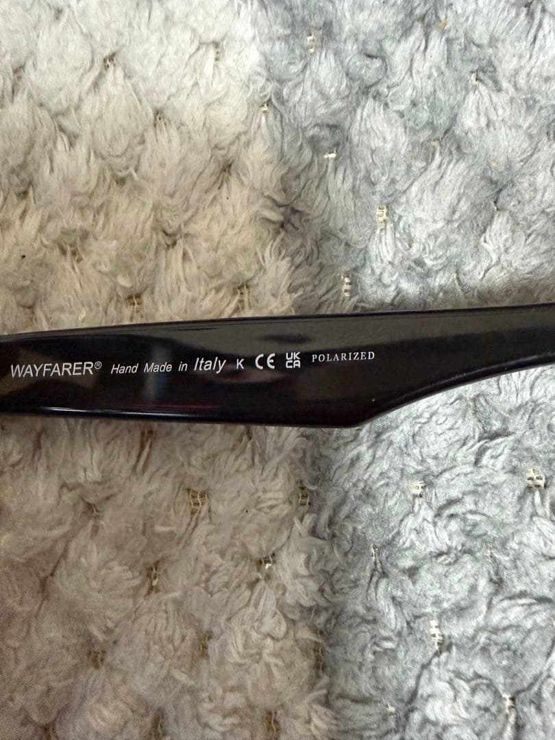 レイバンWAVEFARER RB 2140-F調光レンズ