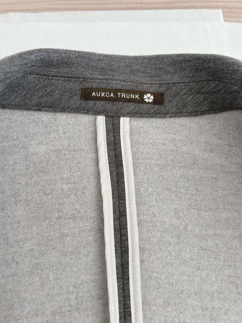 AUXCA.TRUNK レディースジャケット　S 未使用