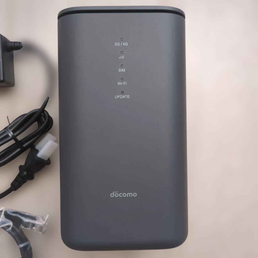 ドコモ　ホームルーター5G HR02