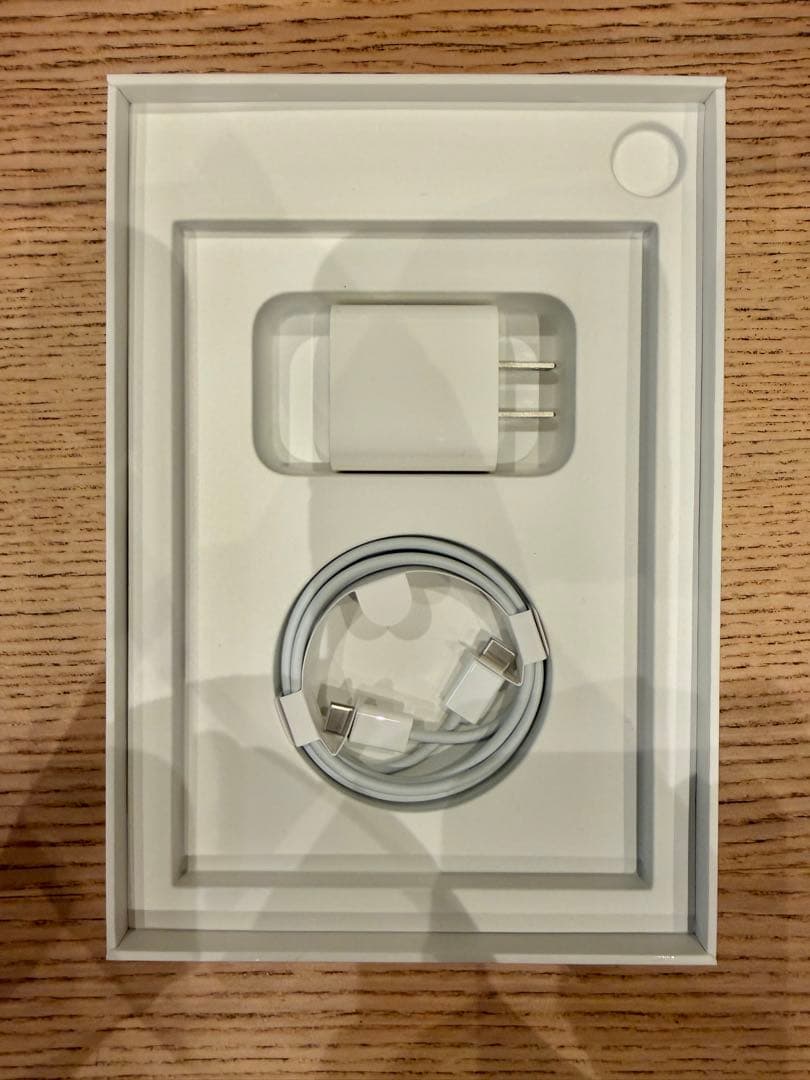 タコ　iPad mini6 64GB cellularセルラ-