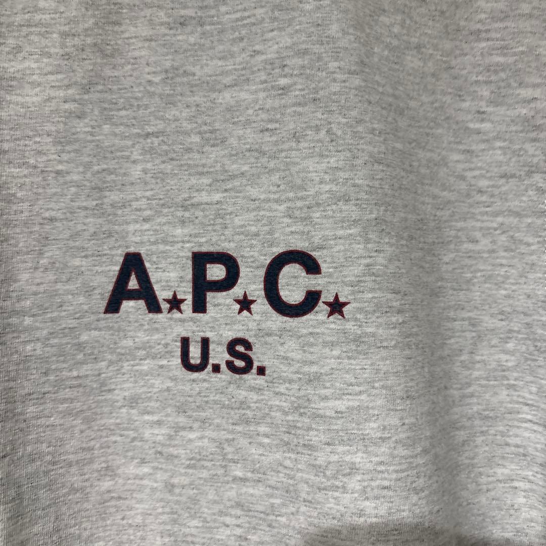 A.P.C. グレー ロゴ Tシャツ