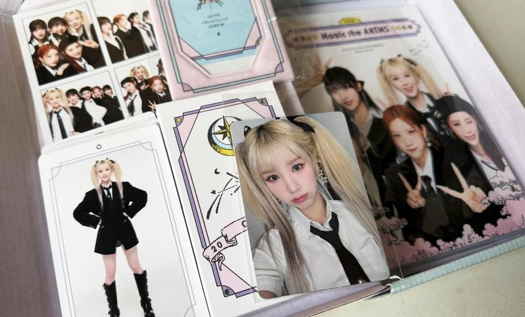ARTMS ファンクラブキット 1期 新品未使用品 LOONA 今月の少女