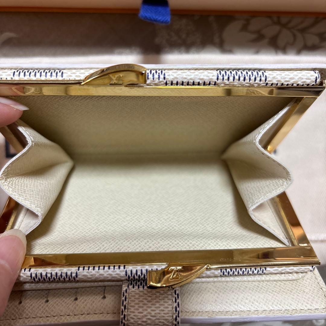 【未使用に近い】LOUIS VUITTON ダミエ アズール 二つ折り財布