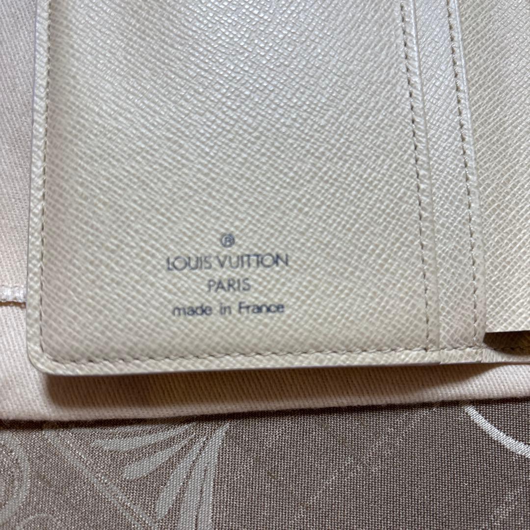 【未使用に近い】LOUIS VUITTON ダミエ アズール 二つ折り財布