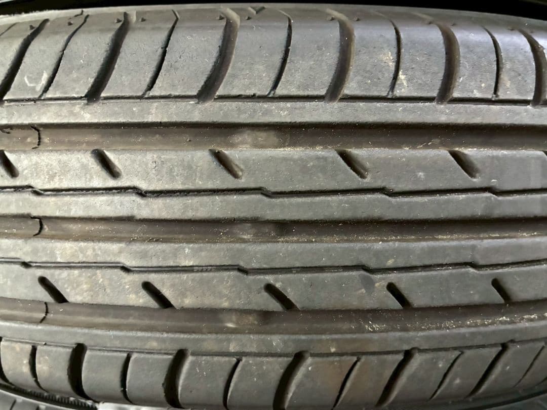 送料込み‼️ 145/80R13 2023年製 国産 バリ山 ノーマルタイヤ