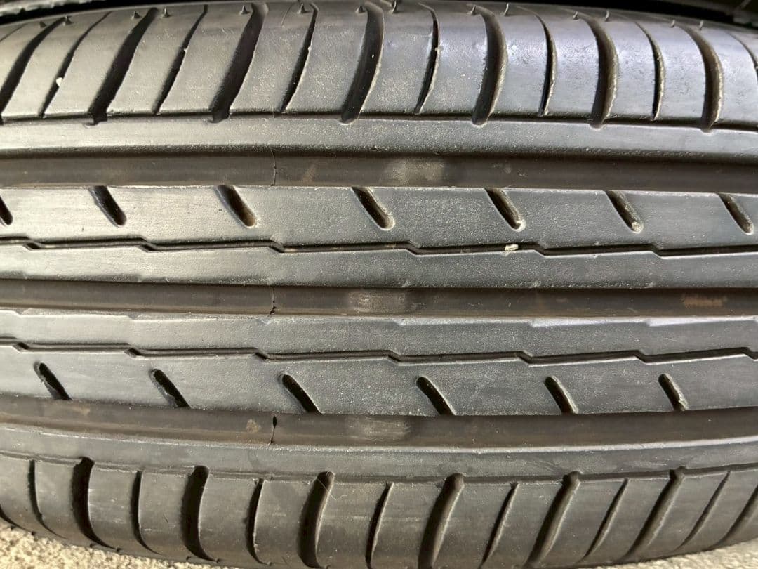 送料込み‼️ 145/80R13 2023年製 国産 バリ山 ノーマルタイヤ