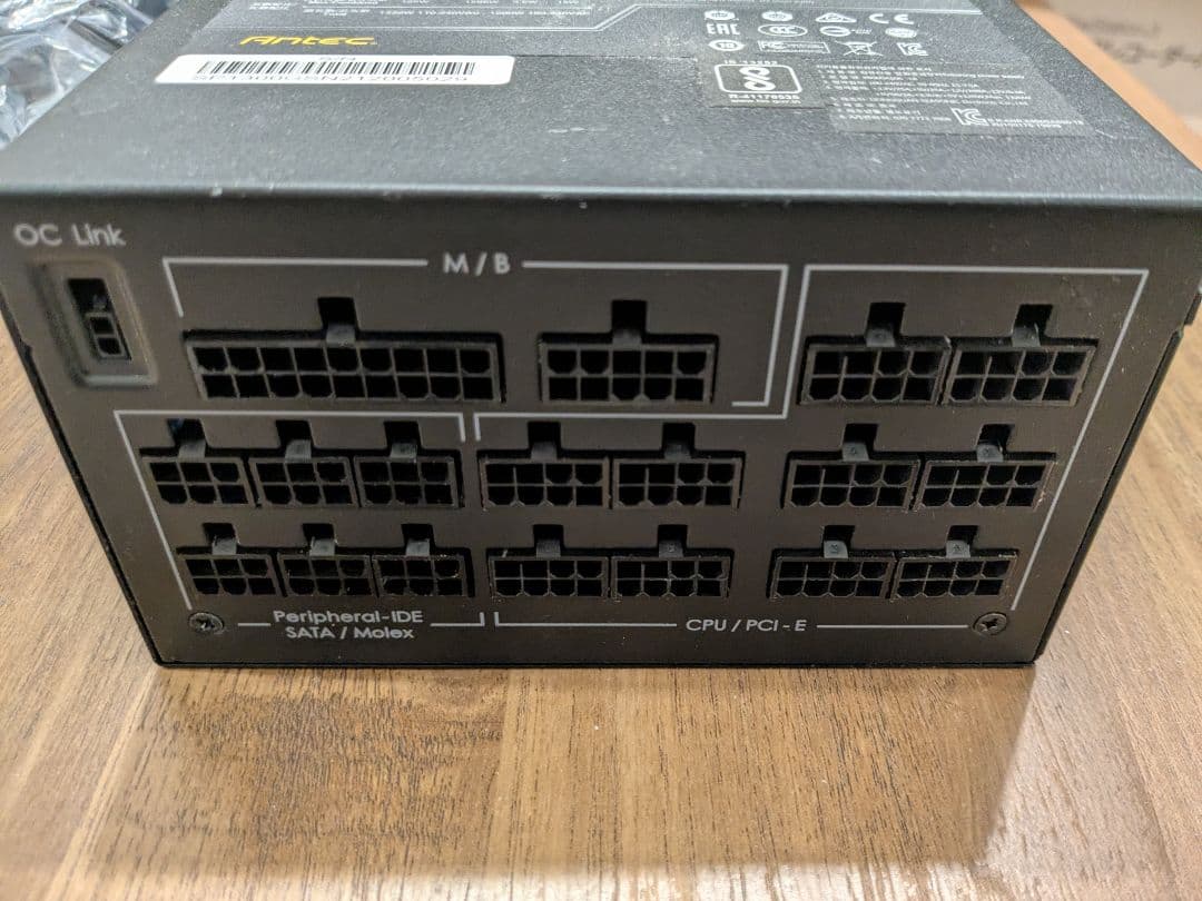 Antec Signature 1300 Platinum 電源ユニット