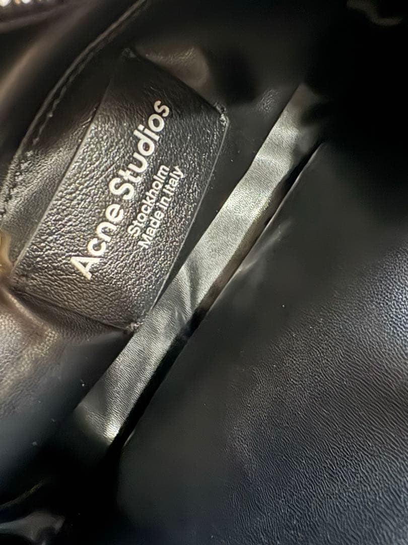 Acne Studios Camero Party ショルダーバッグ ブラック