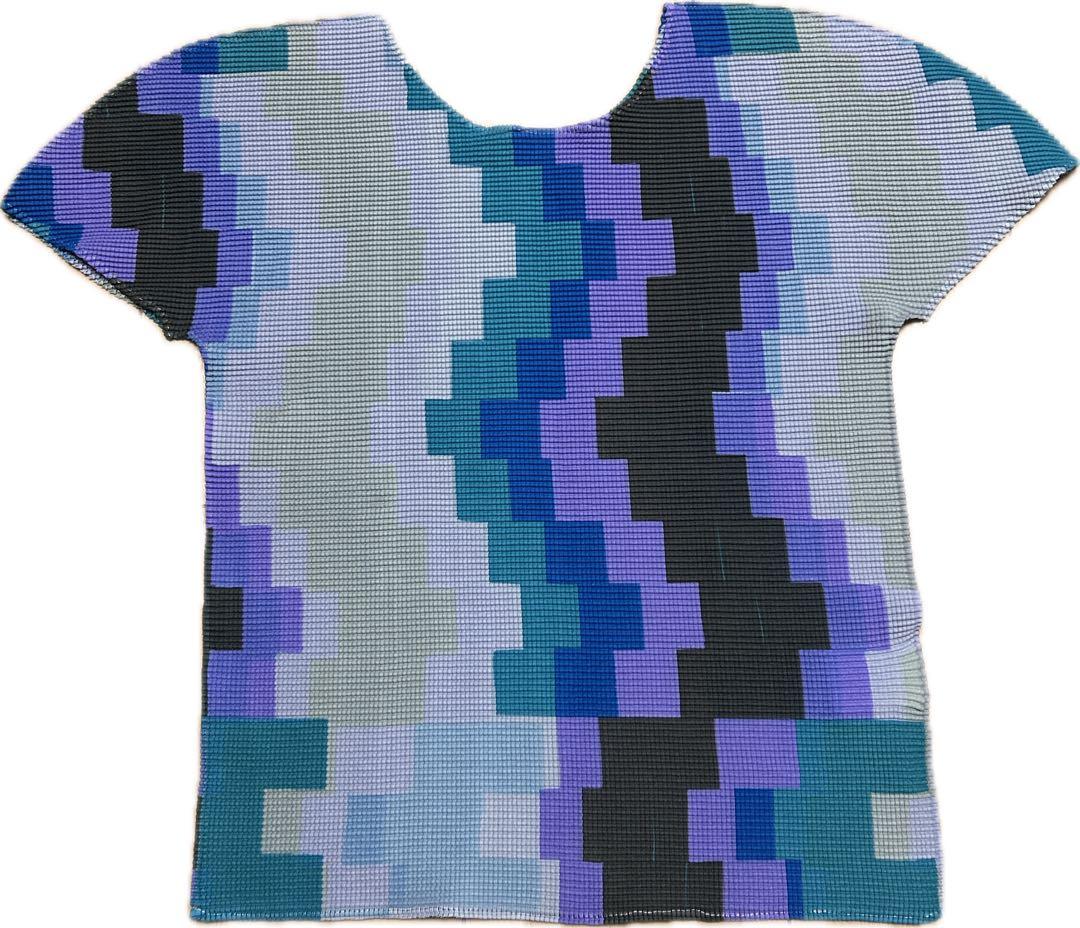 トップス ME ISSEY MIYAKE Pleated Top