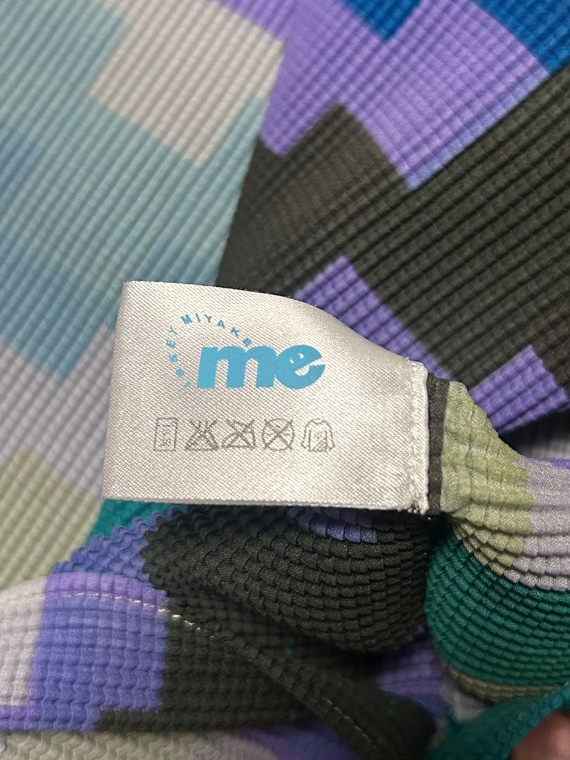 トップス ME ISSEY MIYAKE Pleated Top