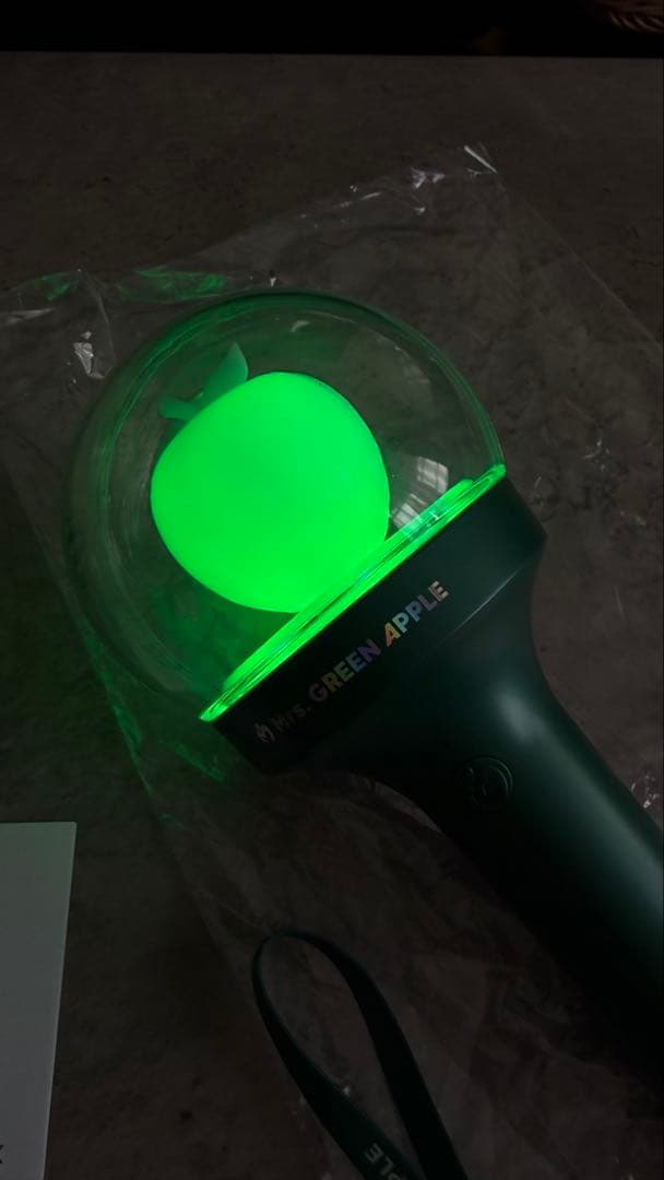 Mrs. GREEN APPLE ペンライト＋電池