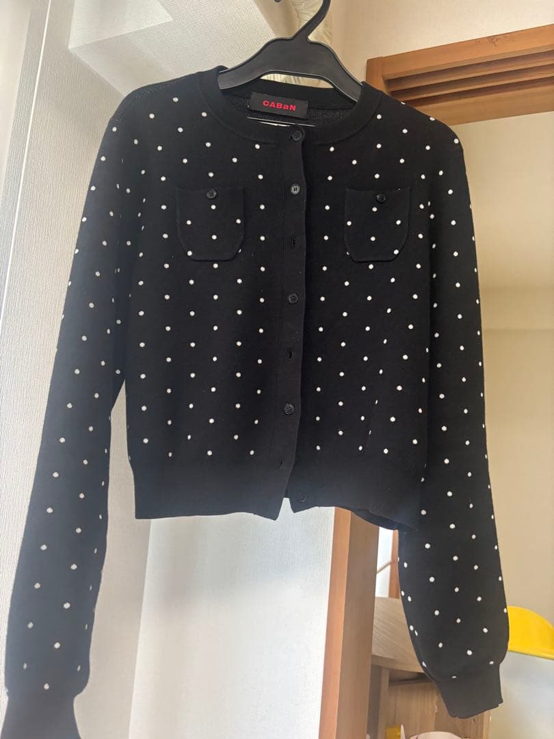 【美品】cabanコットンカシミヤドットジャカード　 クルーネックカーディガン黒