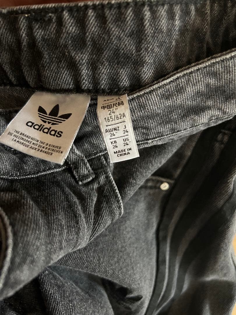 adidas Adilenium デニムカーゴパンツ 24