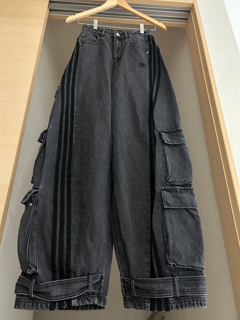 adidas Adilenium デニムカーゴパンツ 24