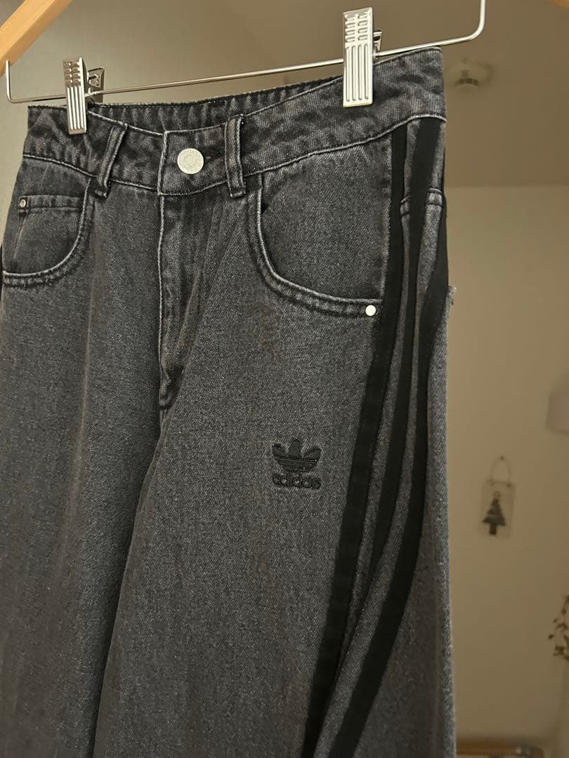 adidas Adilenium デニムカーゴパンツ 24