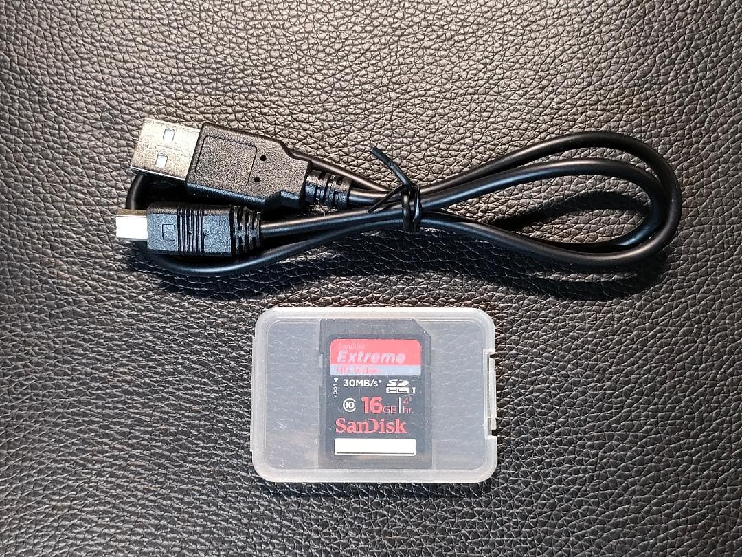 ビデオカメラ Panasonic SDR-S200