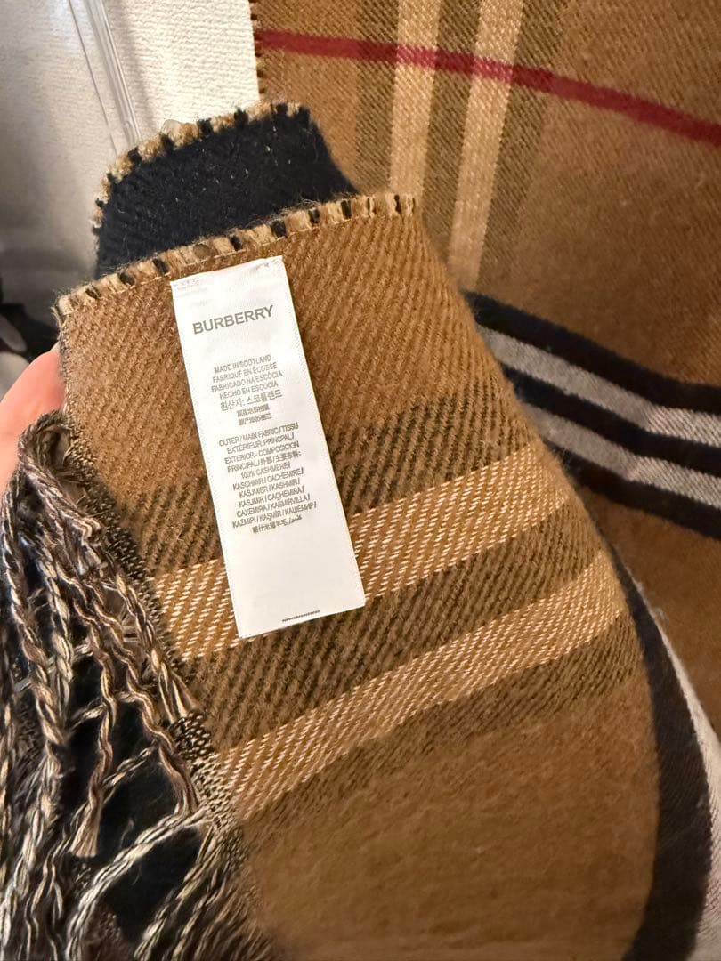 BURBERRY ストール 風景と騎士デザイン
