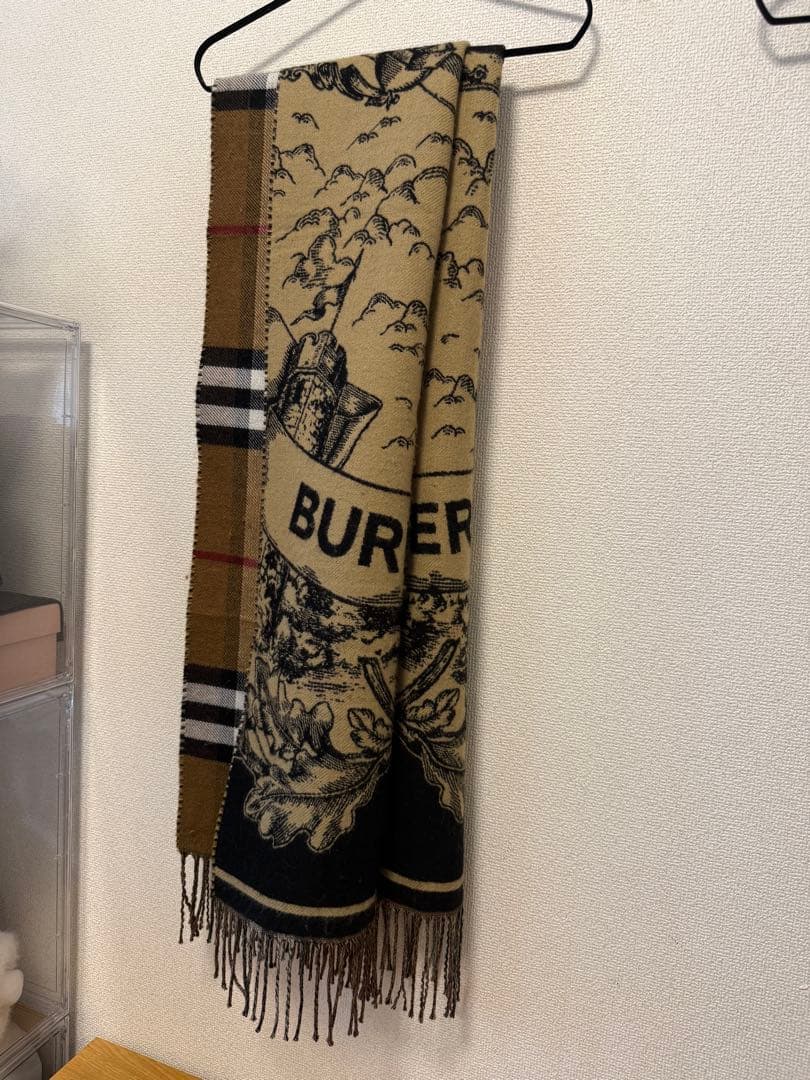 BURBERRY ストール 風景と騎士デザイン