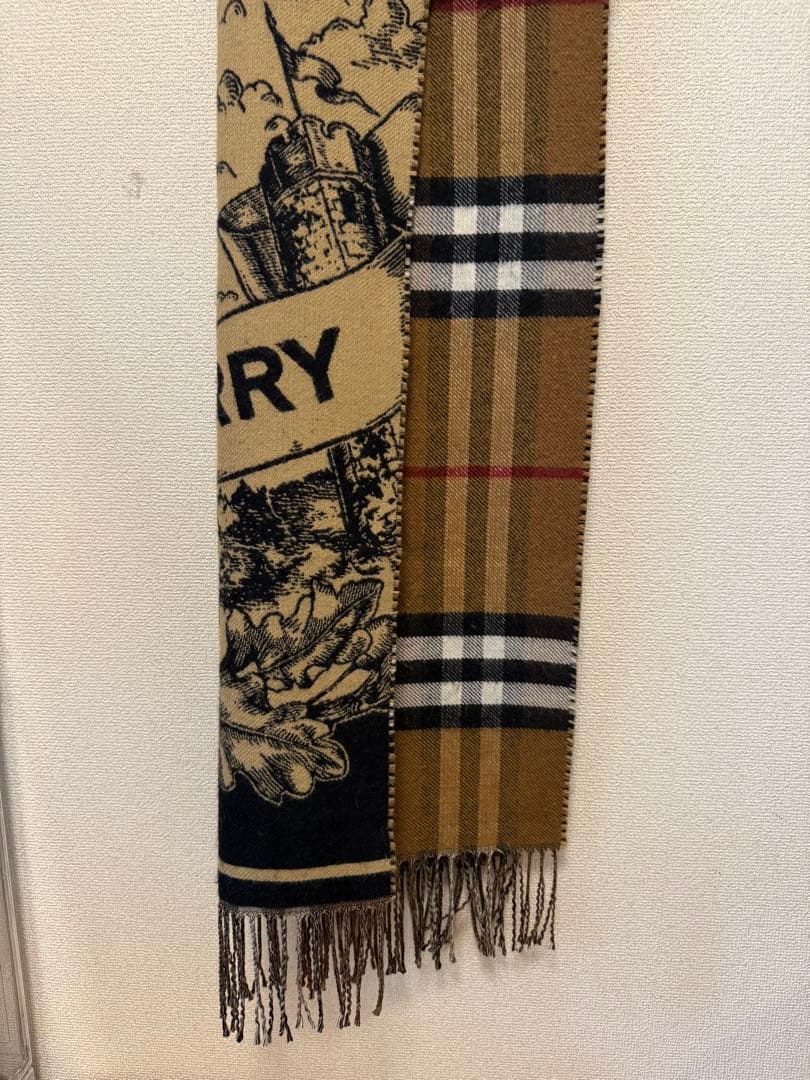BURBERRY ストール 風景と騎士デザイン