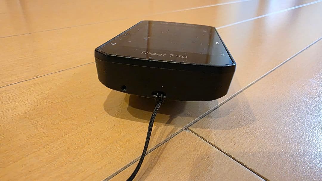 Bryton Rider 750 サイクルコンピューター マウント付属