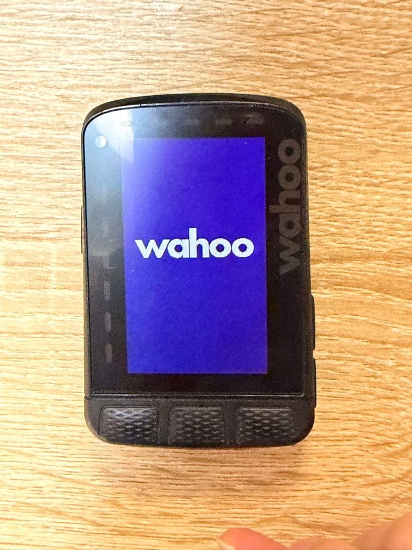 Wahoo ELEMNT ROAM v2 本体
