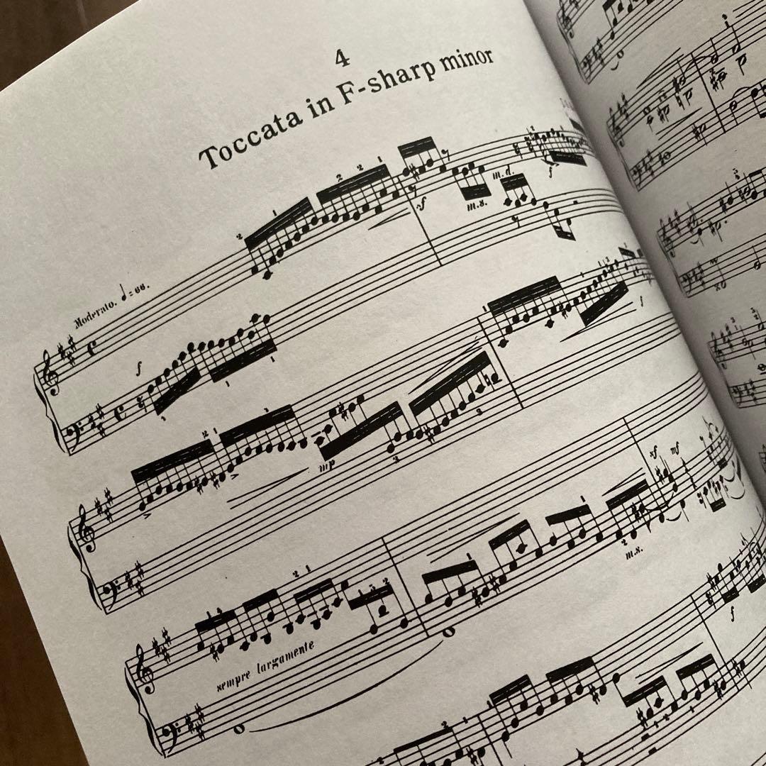 アート・デザイン・音楽 BACH/ SEVEN TOCCATAS KALMUS