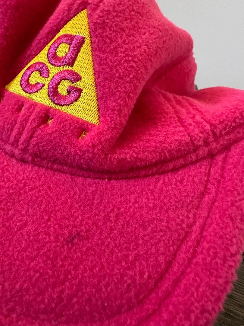 ACG ピンク フリースキャップ