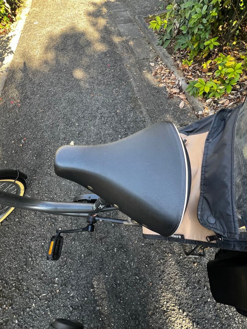 3月末まで値下げ【送料込み】自転車 チャイルドシート 雨よけカバー 変速機付き