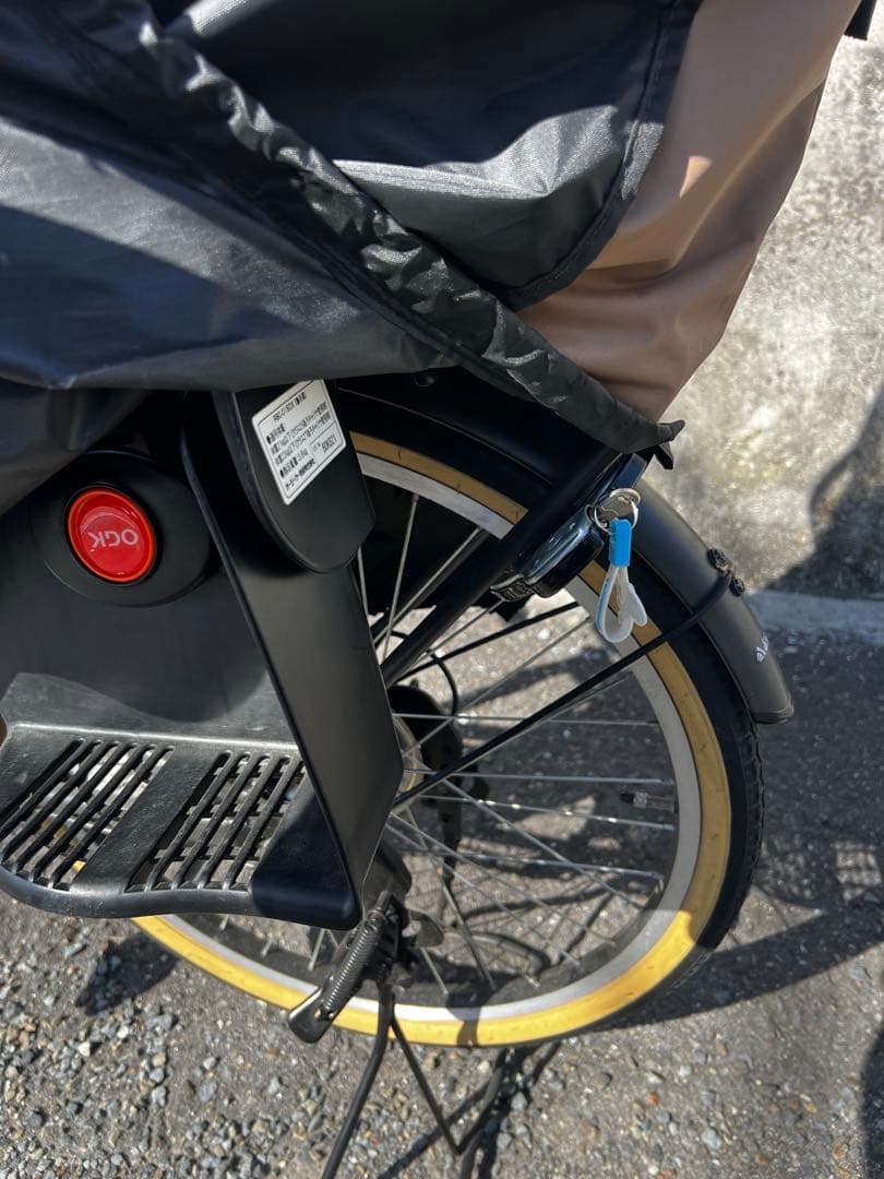 3月末まで値下げ【送料込み】自転車 チャイルドシート 雨よけカバー 変速機付き