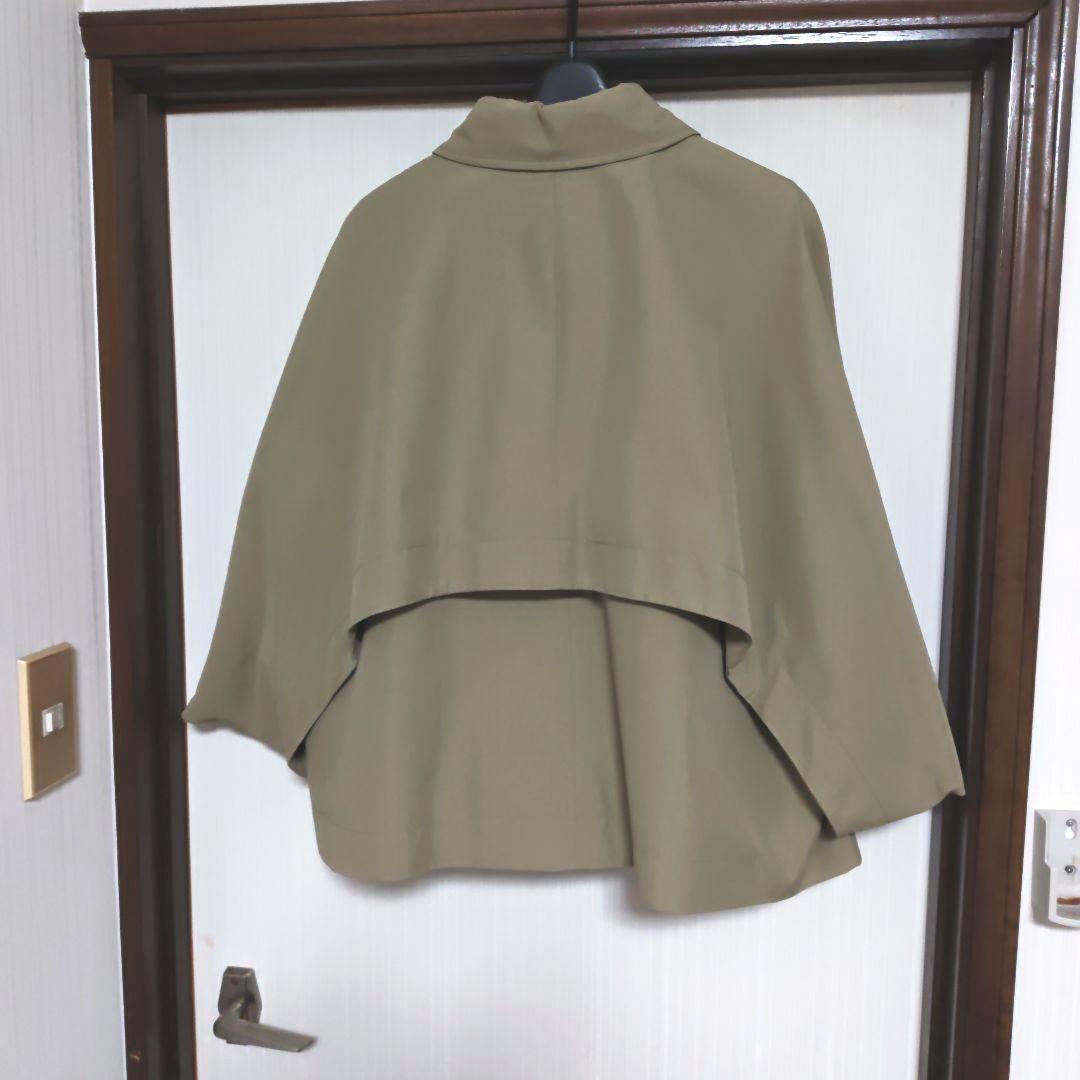 ZARA　オーバーサイズ ベージュ ケープジャケット