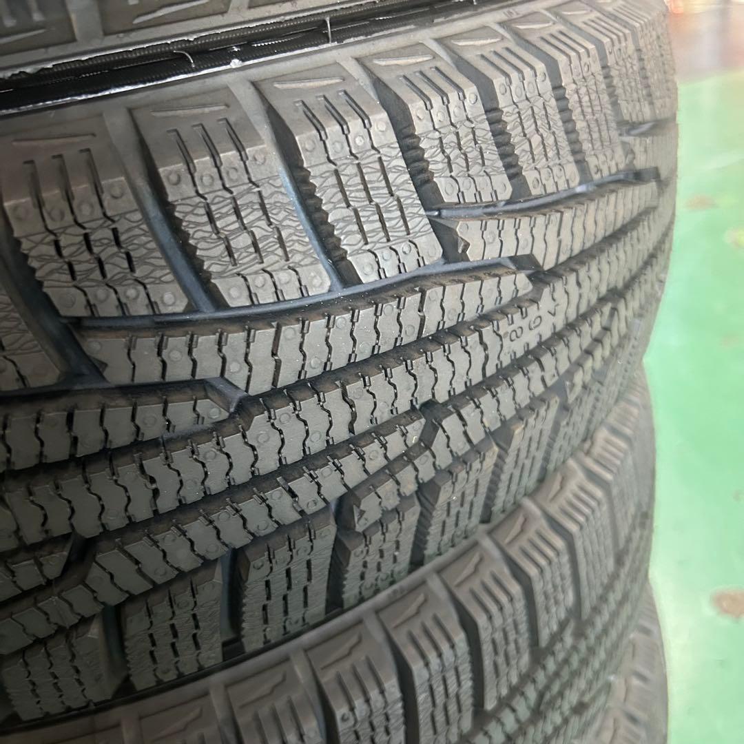 新品同様！中古スタッドレス　155/65R14　ノキアン4本セット　軽自動車用