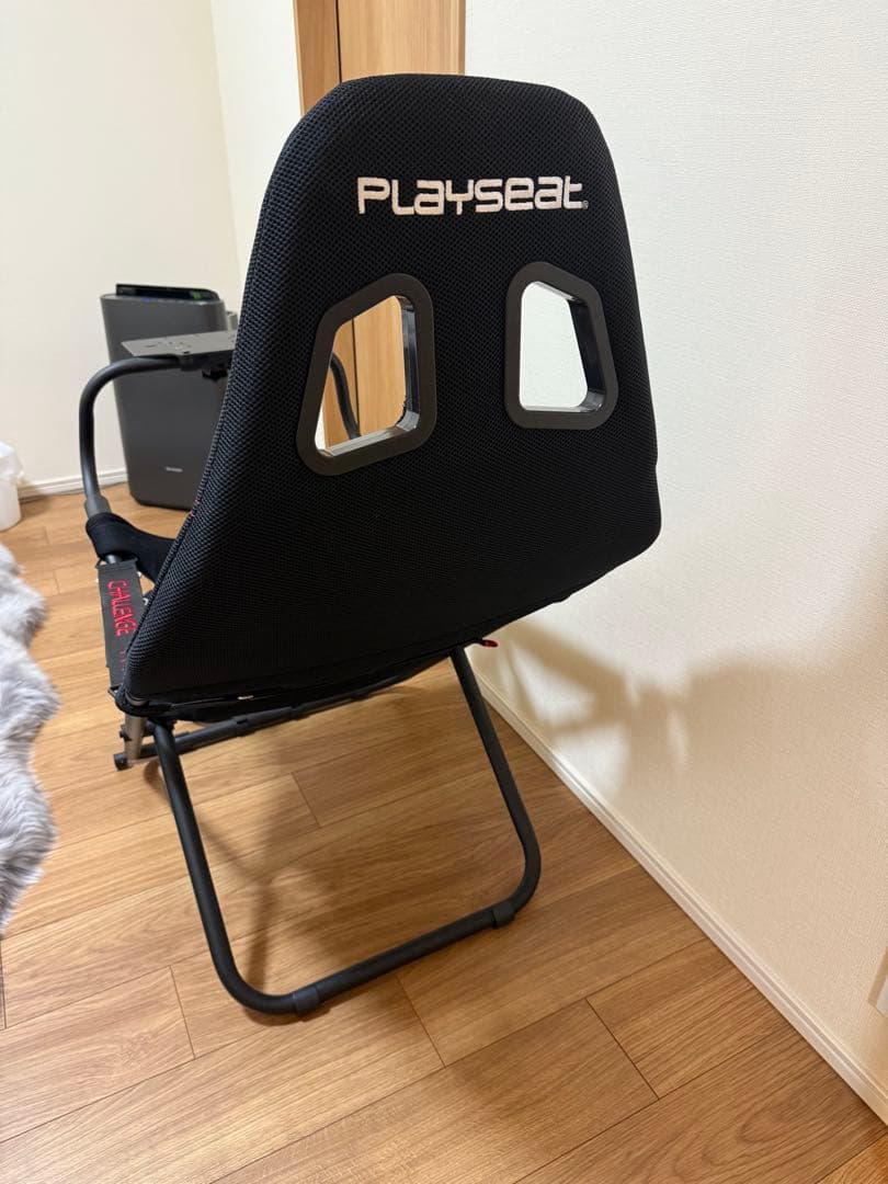 Playseat レーシングシミュレータ Challenge らら