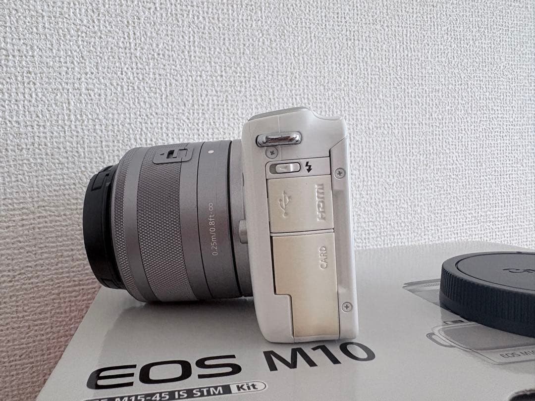 EOS M10 ミラーレス一眼カメラ