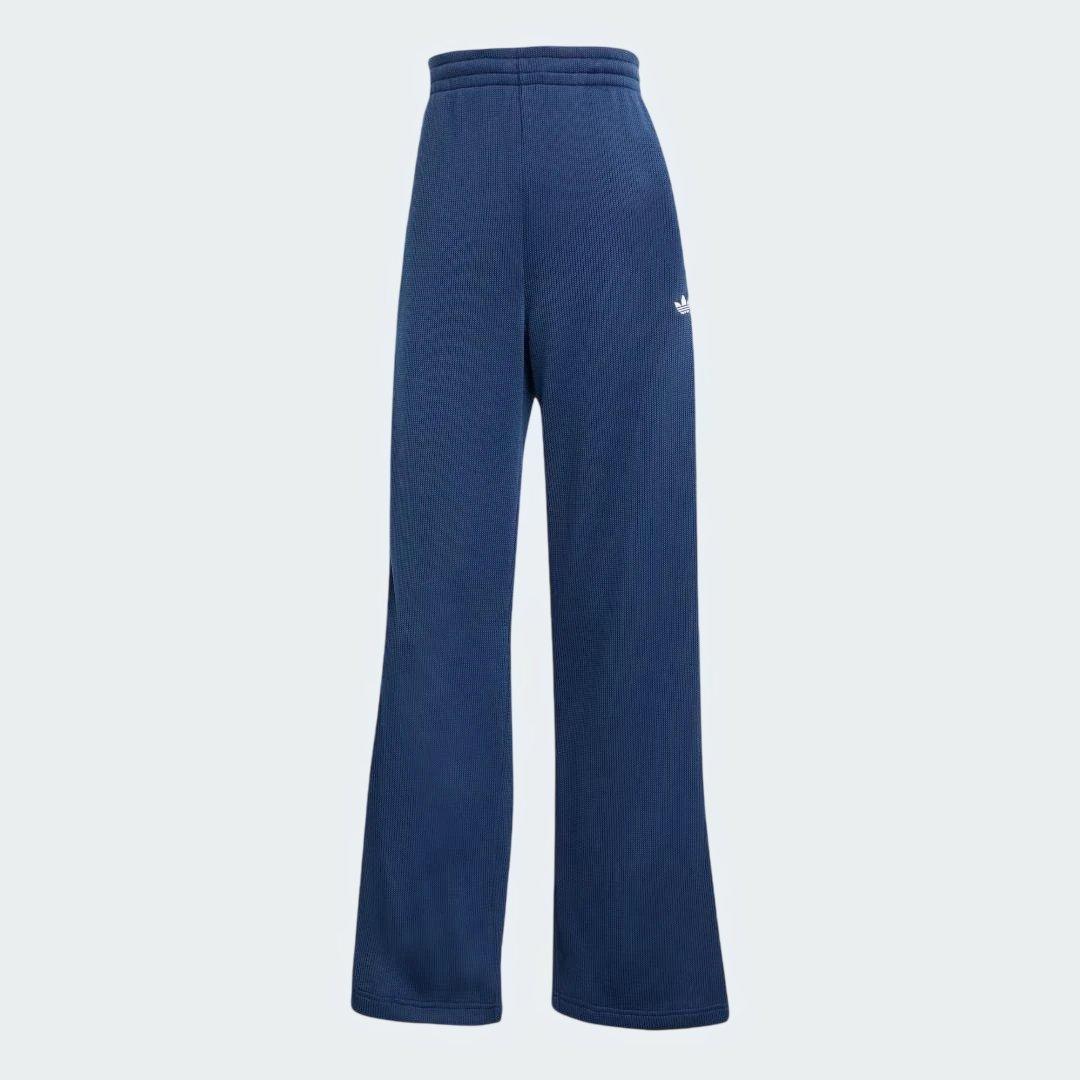 「あき」新品未使用品　Sサイズadidas 3ストライプ トラックパンツ