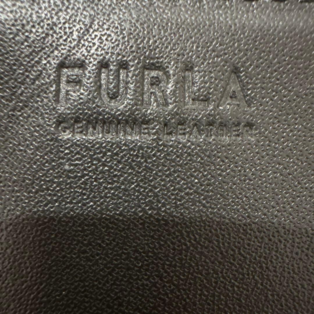 美品　FURLA フルラ 名刺入れ　レザー