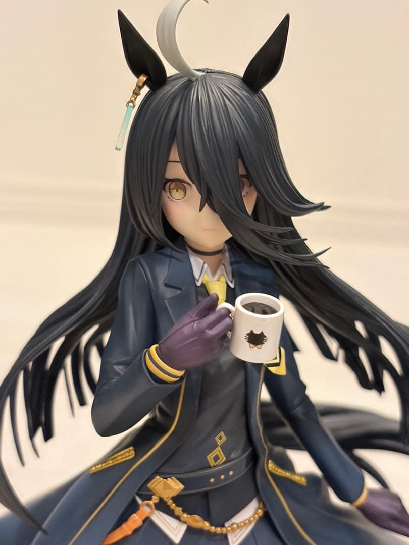 〈ウマ娘〉マンハッタンカフェ　1/7フィギュア