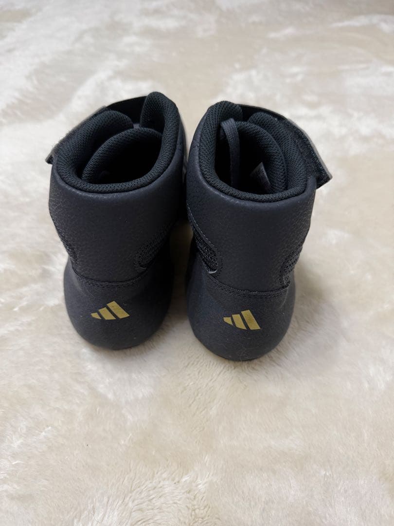 adidas ボクシングシューズ