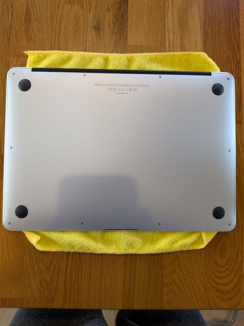 s*h様 MacBook Air シルバー 本体