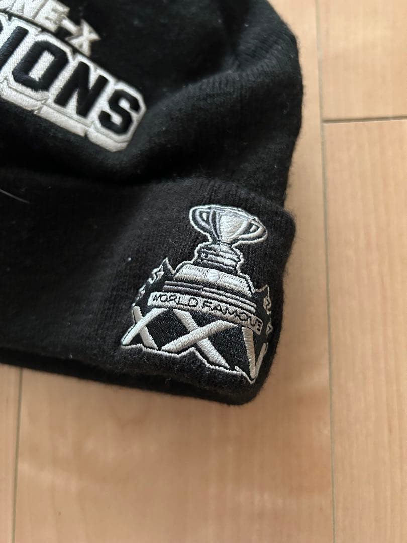 Supreme × New Era 31 Championship Beanie