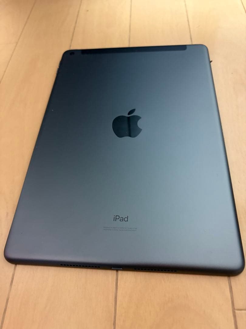 iPad第七世代　32g ジャンク扱い