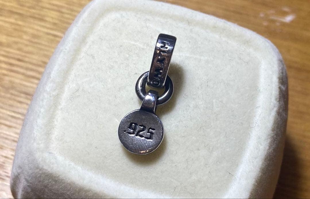 アクセサリー Good Art HLYWD MINI ROSSETE PENDANT