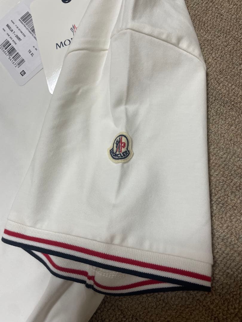 まこ【MONCLER】メンズ 定番Tシャツ XL 新品未使用