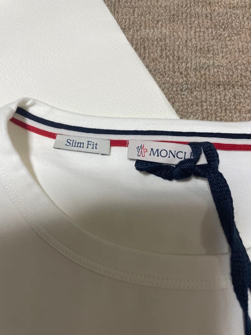まこ【MONCLER】メンズ 定番Tシャツ XL 新品未使用