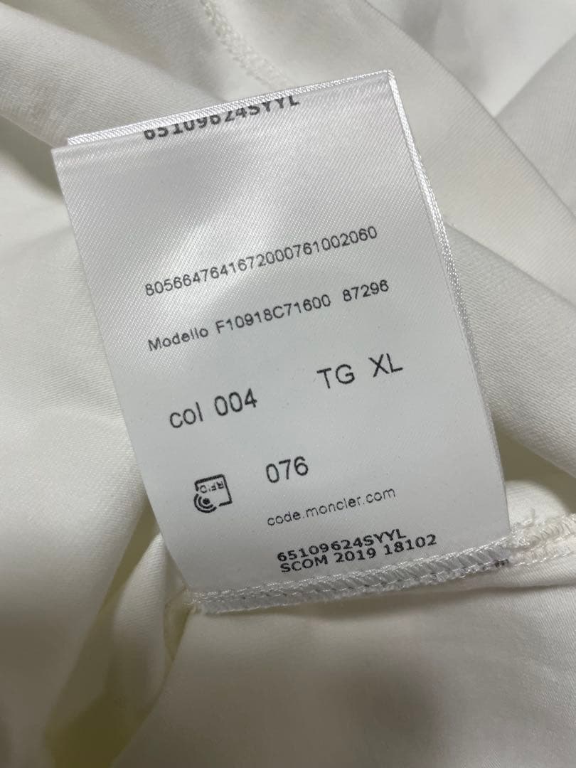 まこ【MONCLER】メンズ 定番Tシャツ XL 新品未使用