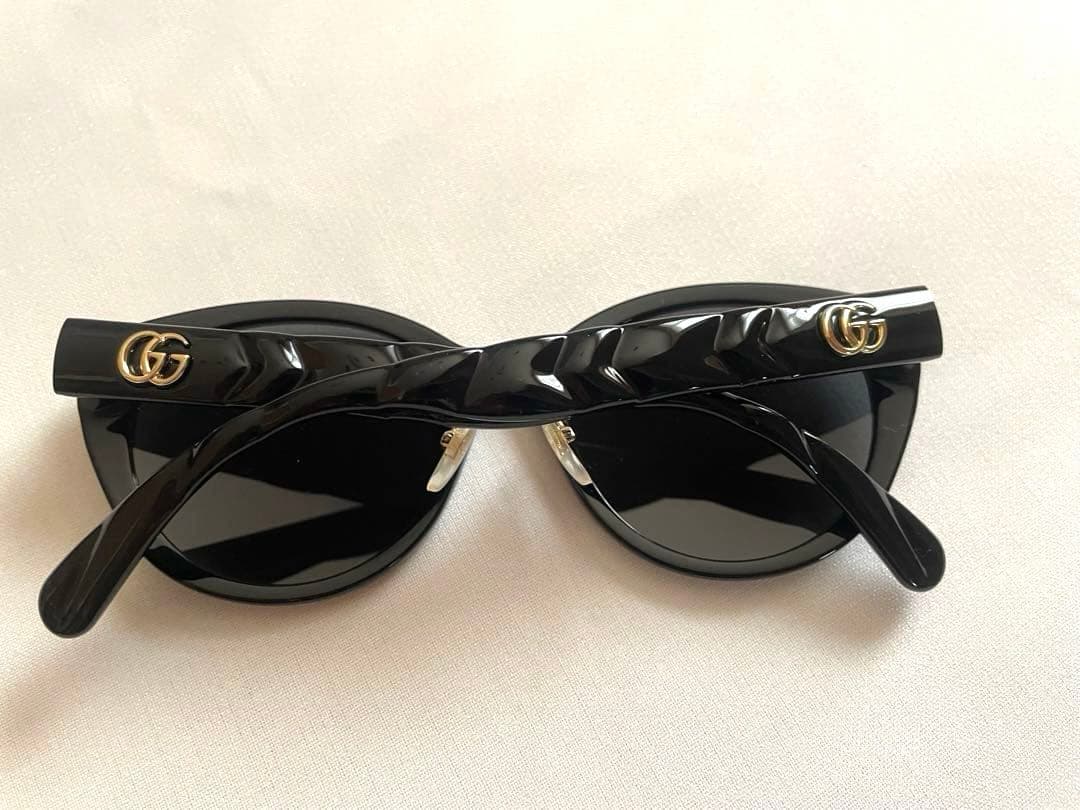 美品GUCCIサングラスアジアンフィットキャッツアイ