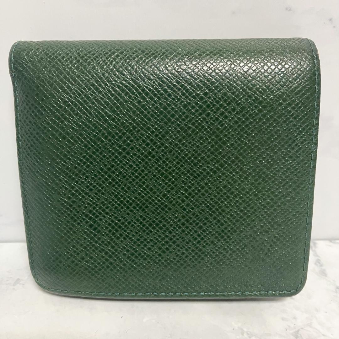 B974【人気】LOUIS VUITTON★タイガ 二つ折り財布 ダークグリーン