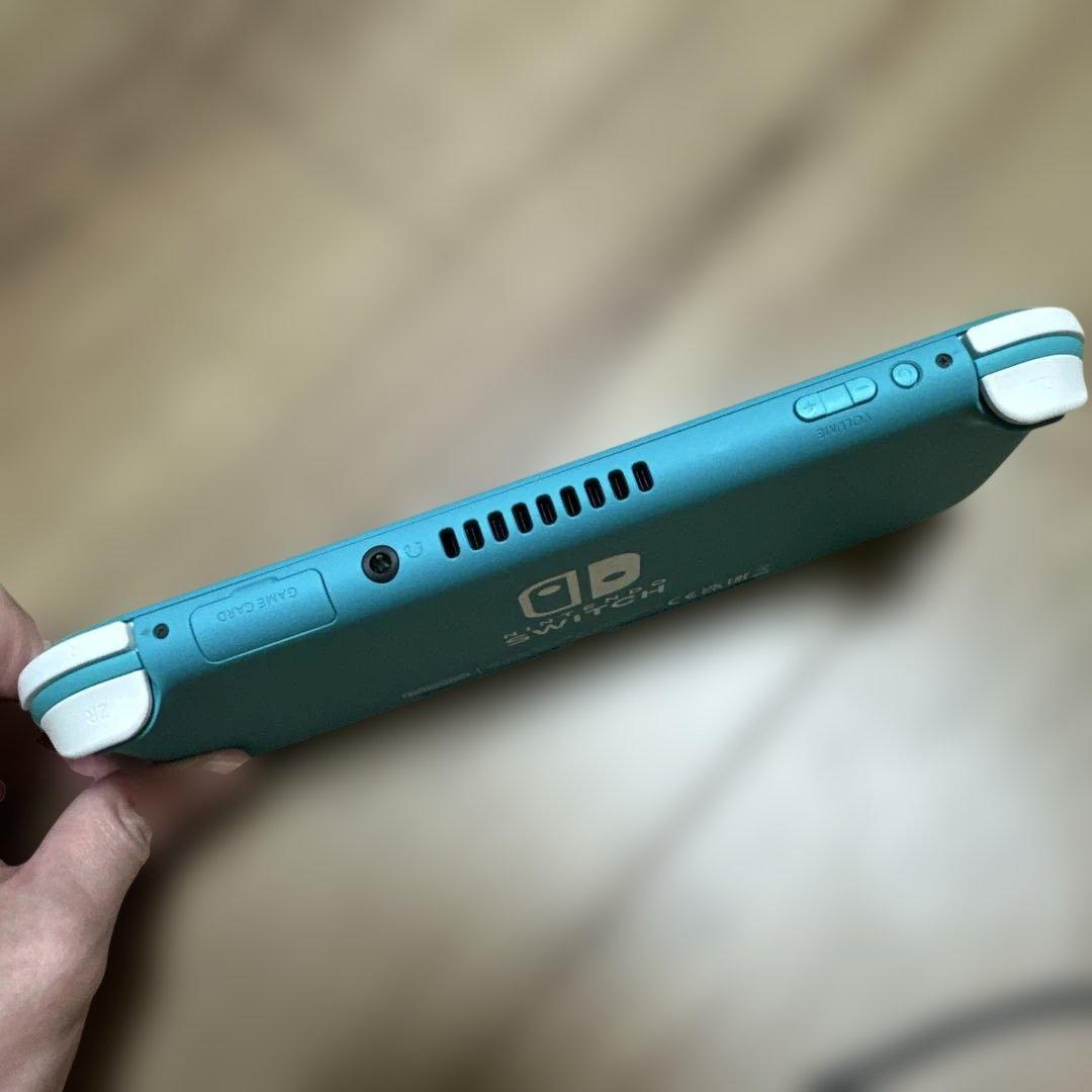 【傷なし！】Nintendo Switch Lite (ケース、充電器付き)