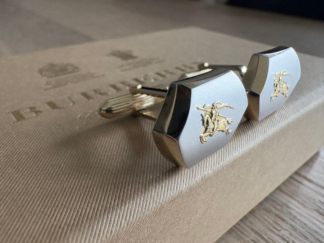 美品 BURBERRY スターリングシルバー製カフリンクス※付属品無し