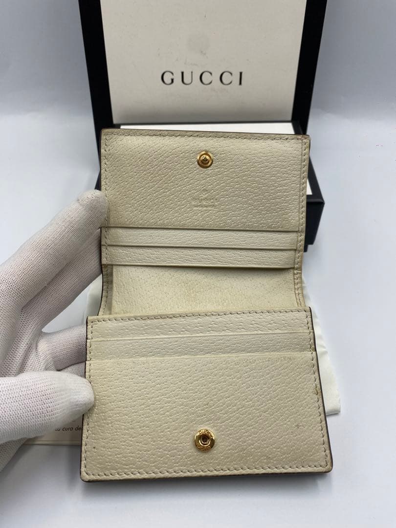 美品‼️グッチ 二つ折り財布 オフディア GGマーモントシェリーライン